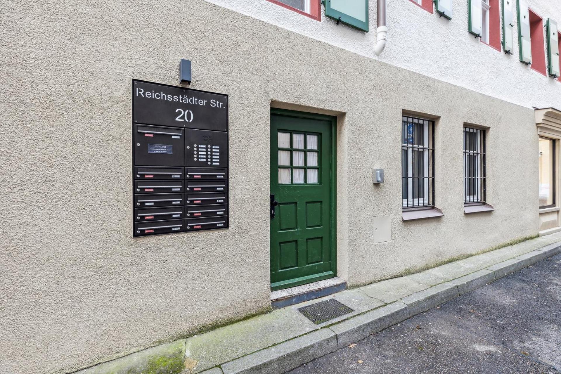 Residenz Im Historischen Zentrum D - Suite For6 - Aalen Apartments Exterior photo